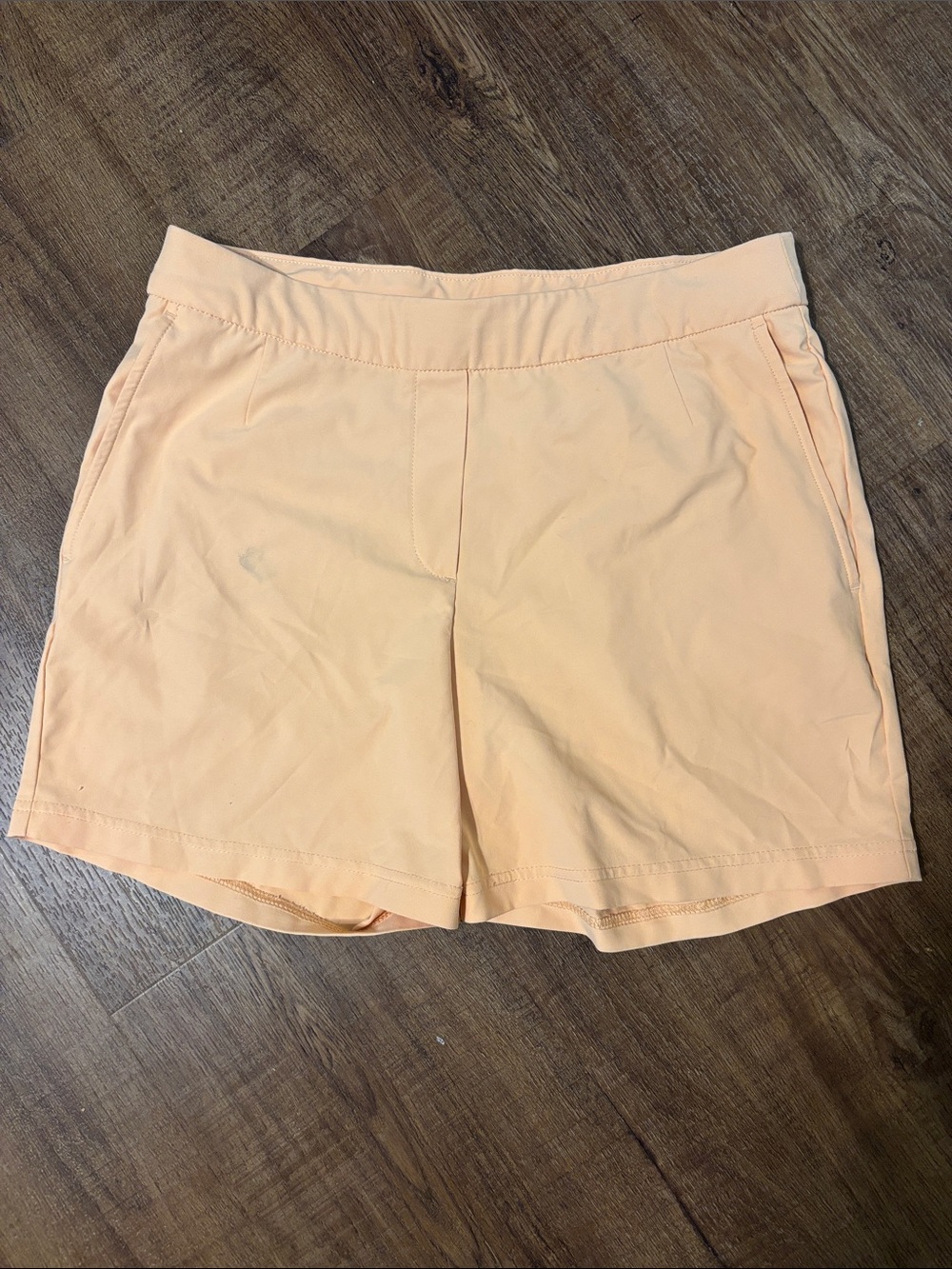 Women's Peach Active Shorts